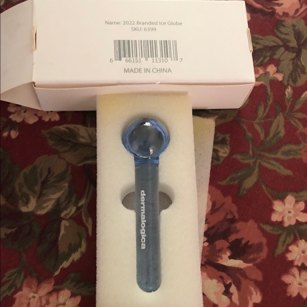 dermalogica Blue Ice Globe Facial Tool with Comfort Grip